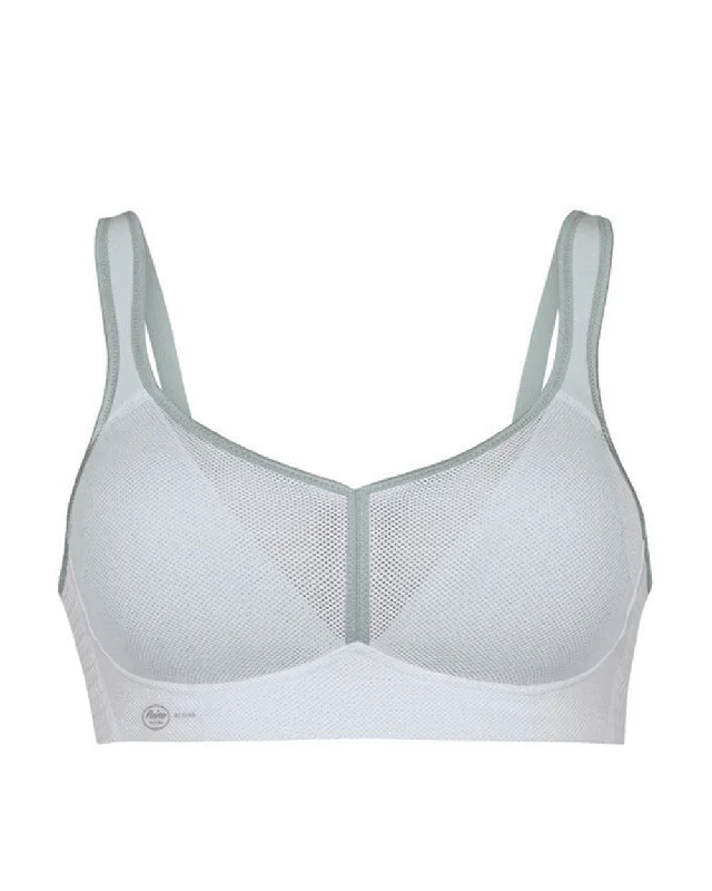 moisture-wicking activewear underwearAir Control DeltaPad Sports Bra