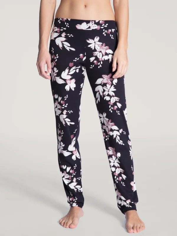 women's pajamas with a classic designPants FAVOURITES DREAMS