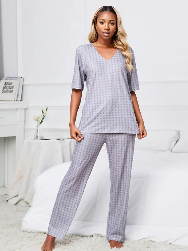 women's pajamas for a cozy night inCloud 9 Dreamy Vibe Lounge Set 🌙✨