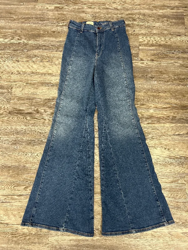 Women's Jodhpurs with Notched CollarJeans Flared By Pilcro In Blue Denim, Size: 4