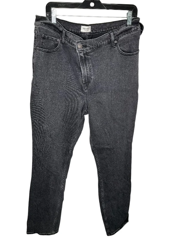 Women's Jodhpurs with Wide LegJeans Boyfriend By Abercrombie And Fitch In Black, Size: 16