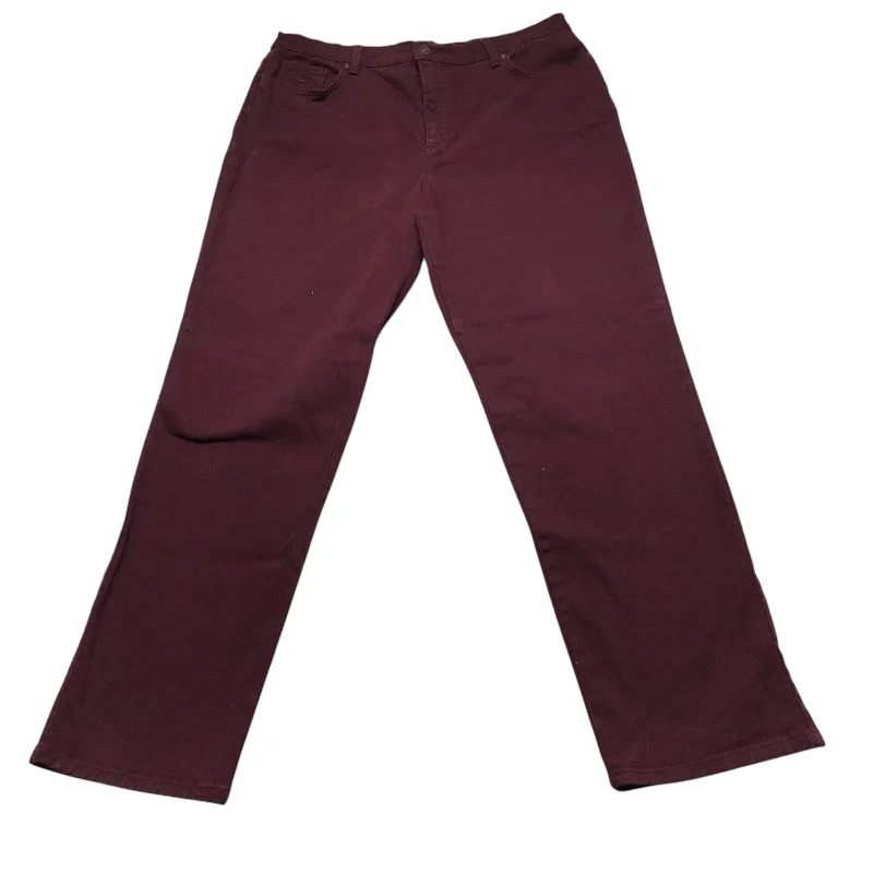 Women's Jodhpurs with Peter Pan CollarJeans Straight By Gloria Vanderbilt In Maroon, Size: 16