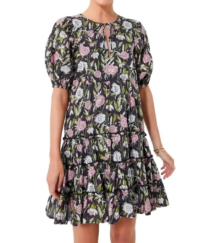 Women's Gathered DressesCarmella Dress In Black Floral