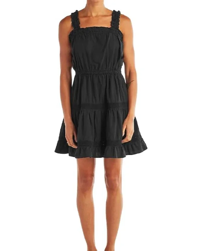 Women's Peter Pan Collar DressesRuffle Strap Tiered Dress In Black