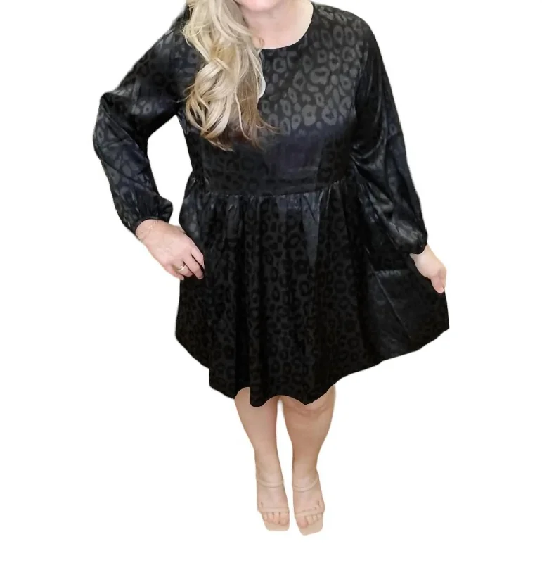 Women's Sweetheart Collar DressesWild Girl Long Sleeve Dress In Black